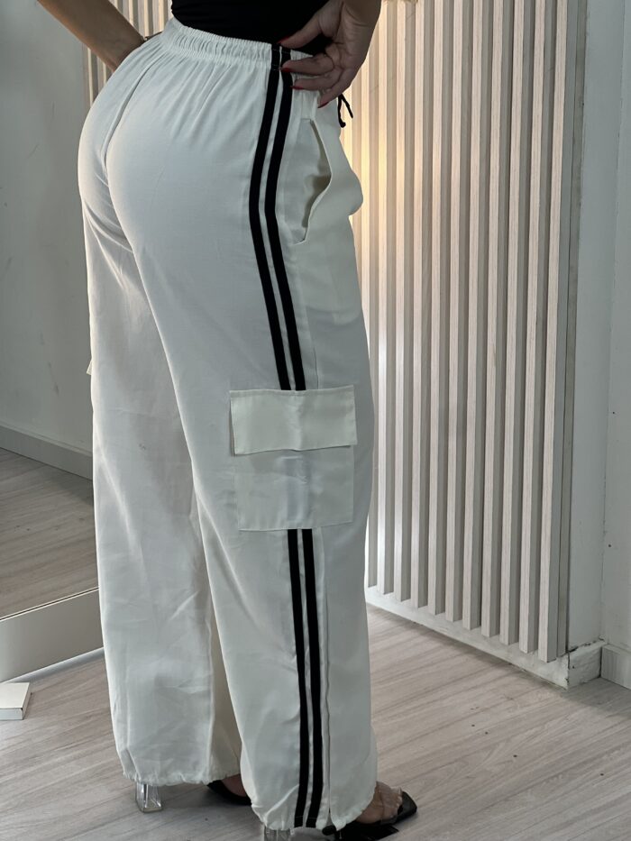 calca pantalona jogger yas off white calca pantalona jogger yas off white