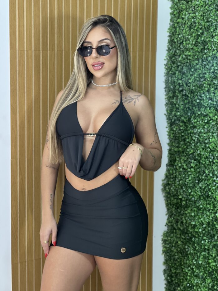 cropped blogueirinha preto cropped blogueirinha preto