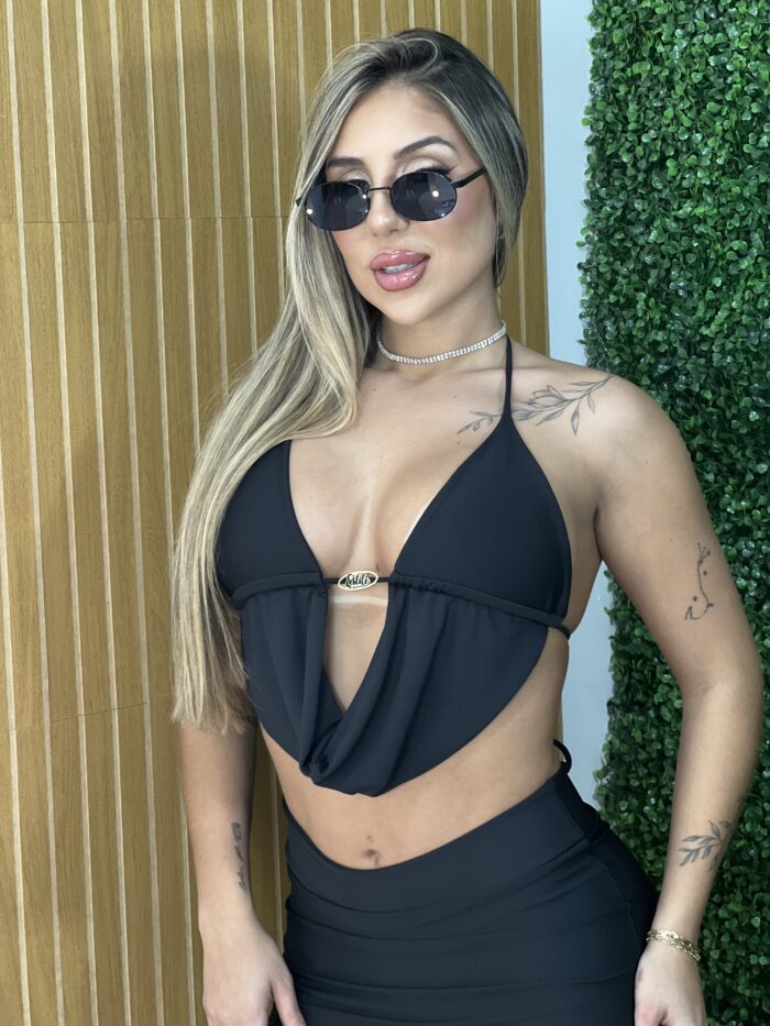 cropped blogueirinha preto cropped blogueirinha preto