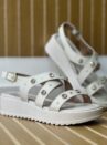 sandalia transpassada off white vizzano 6492 330