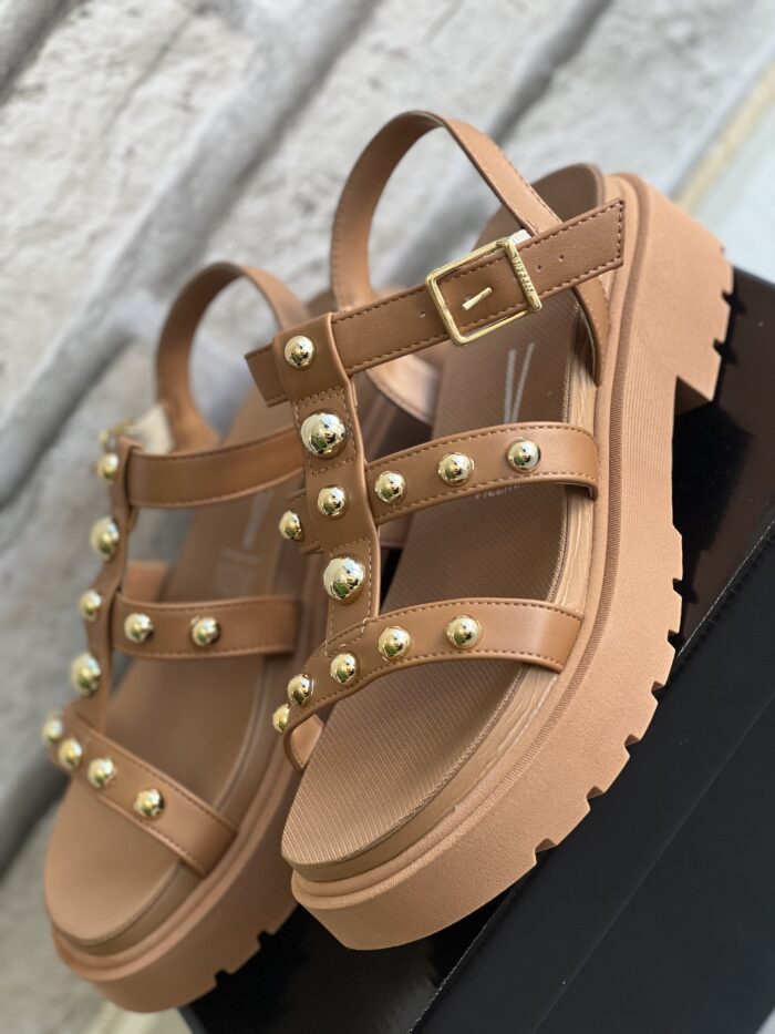 sandalia tachinhas doce de leite vizzano 6499 110 sandalia tachinhas doce de leite vizzano 6499 110