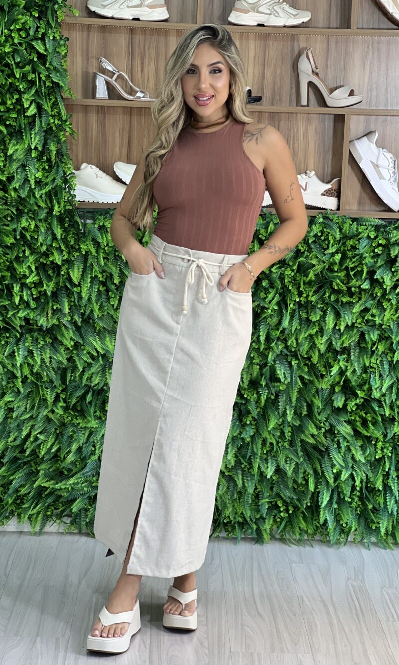saia midi com cinto alexandrina bege
