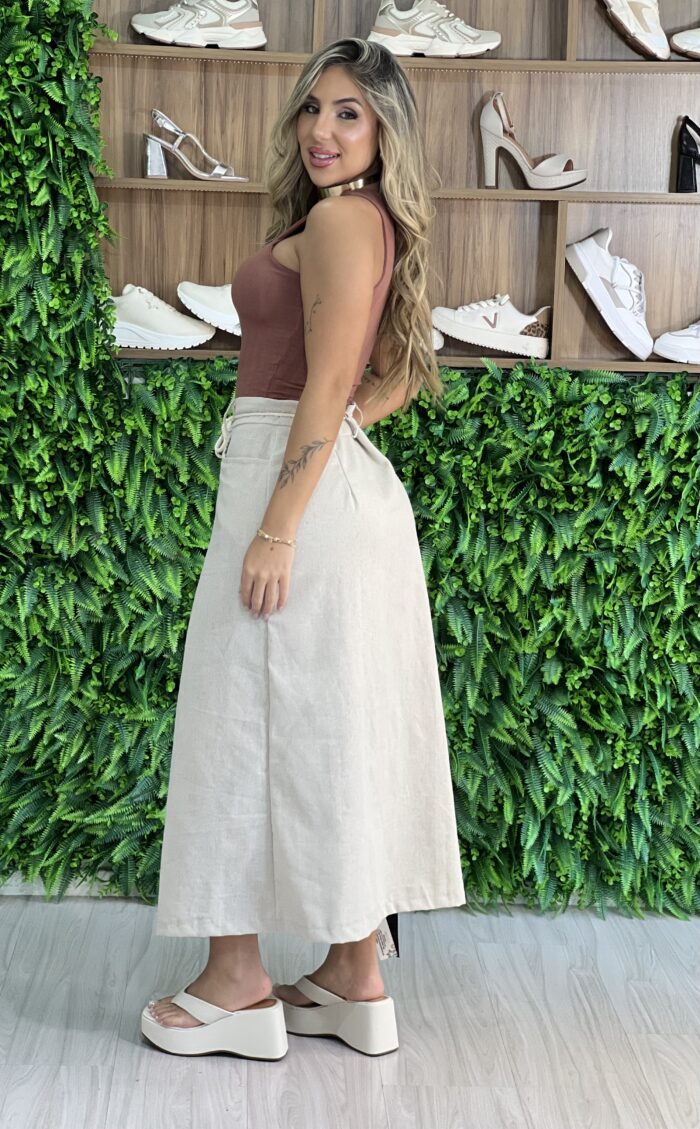 saia midi com cinto alexandrina bege saia midi com cinto alexandrina bege