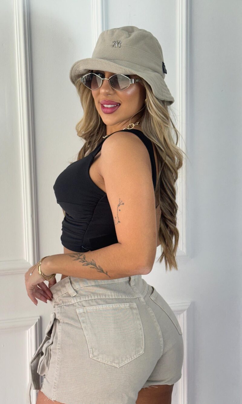 cropped melissa preto cropped melissa preto