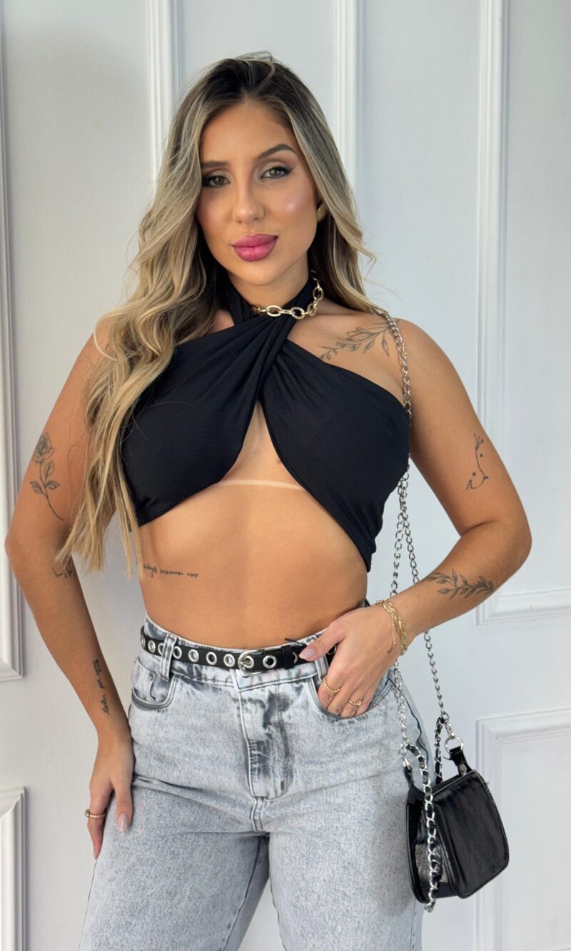 cropped anita preto
