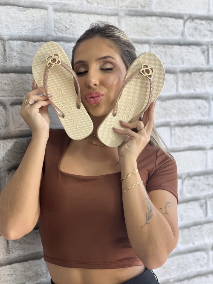 chinelo glitter ouro petite jolie pj7704 chinelo glitter ouro petite jolie pj7704