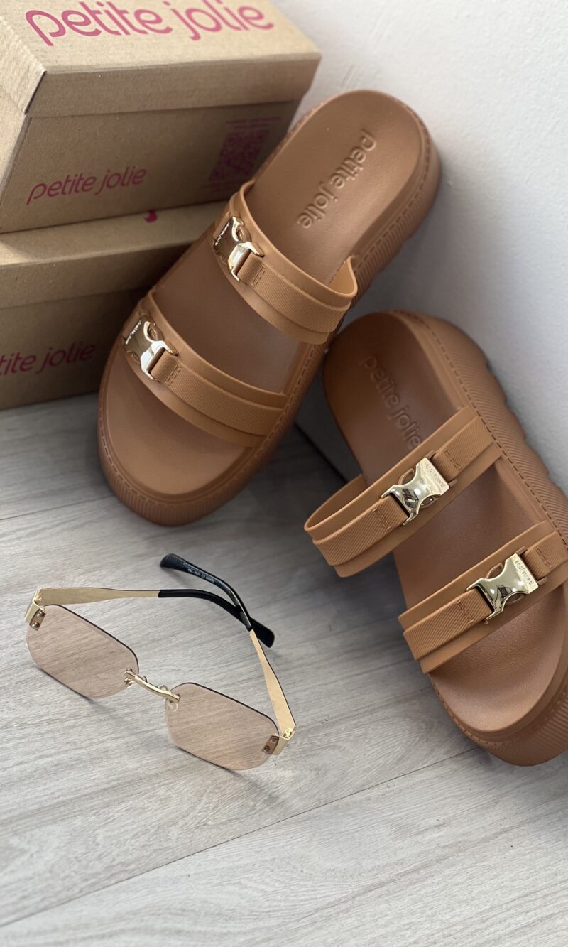 tamanco tratorado doce de leite petite jolie pj7491 tamanco tratorado doce de leite petite jolie pj7491