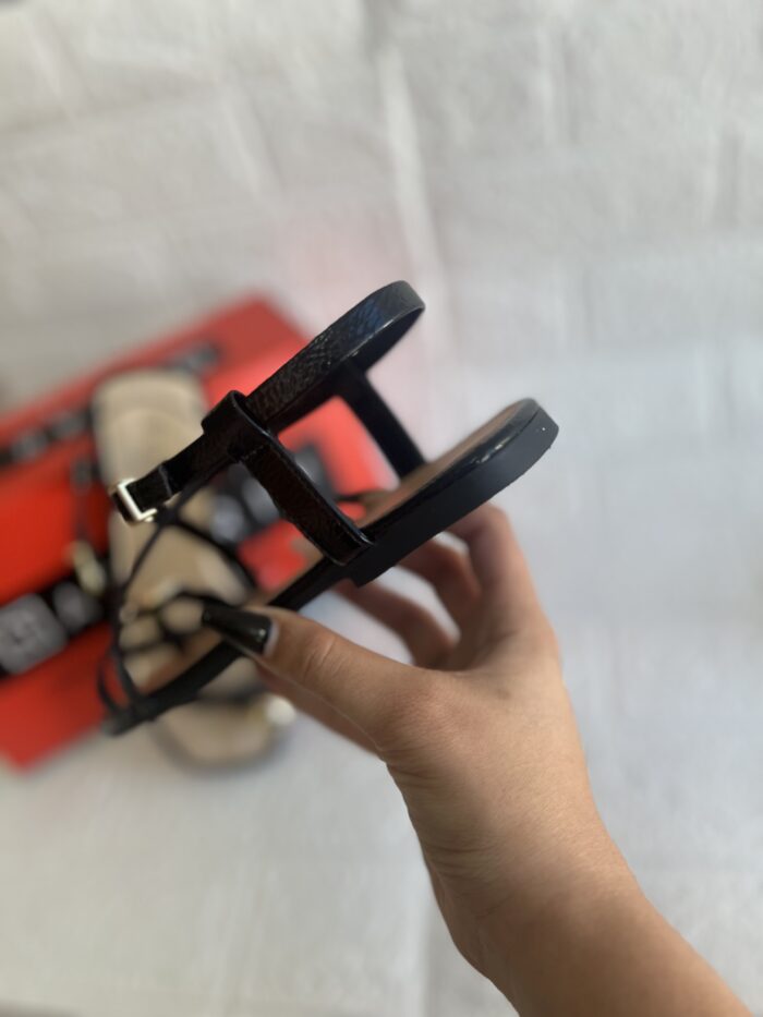 sandalia rasteira glam gold preto ramarim 25 21205 sandalia rasteira glam gold preto ramarim 25 21205