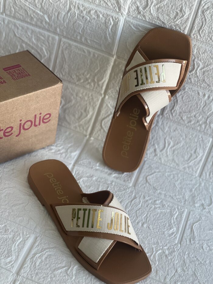 rasteira gold doce de leite petite jolie pj7611 rasteira gold doce de leite petite jolie pj7611