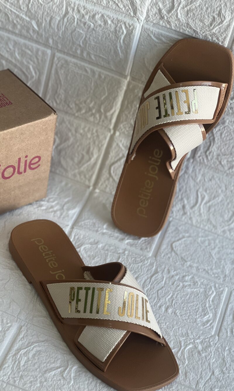 rasteira gold doce de leite petite jolie pj7611 rasteira gold doce de leite petite jolie pj7611