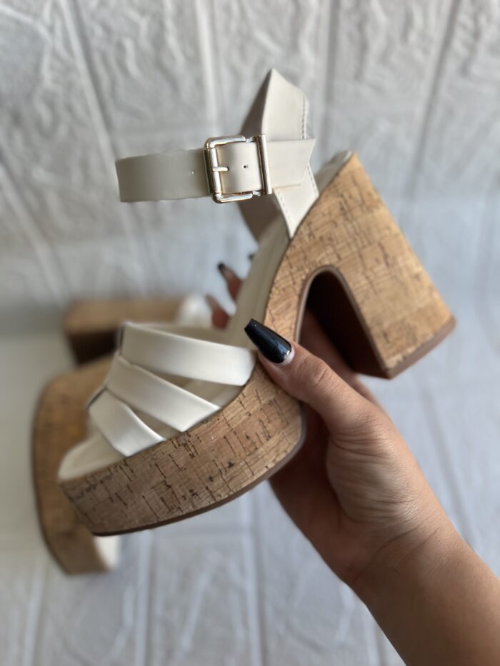 sandalia linha p detalhe off white ramarim 25 35204 sandalia linha p detalhe off white ramarim 25 35204