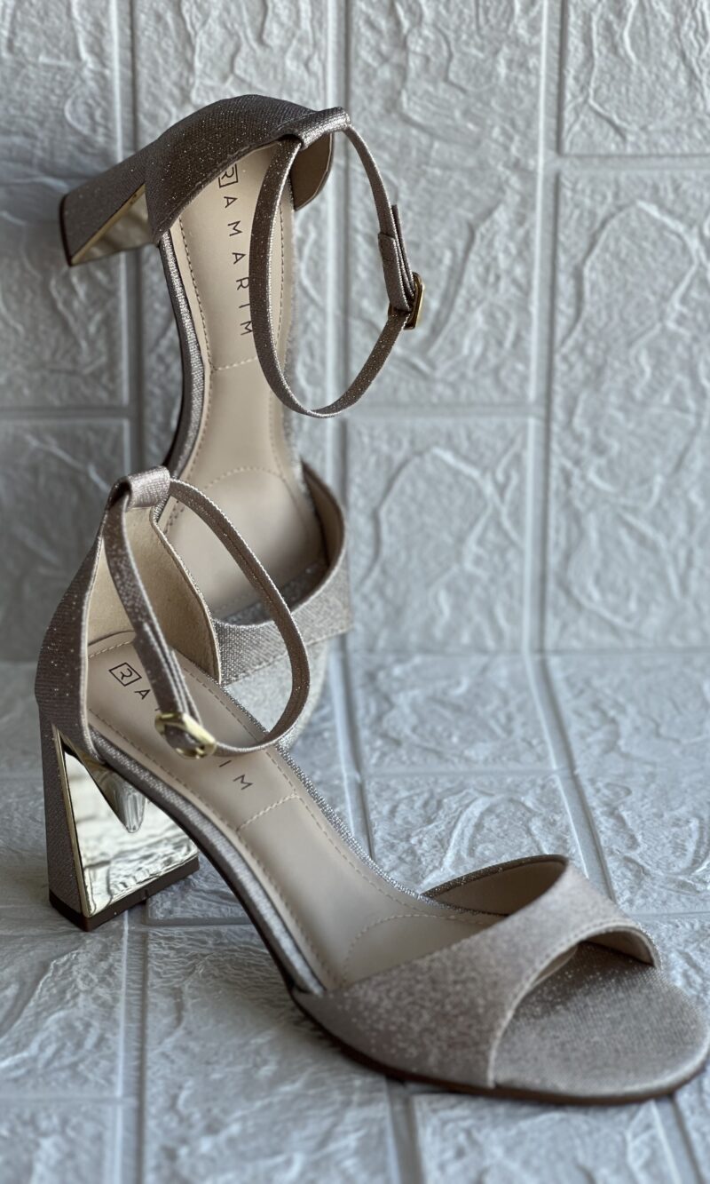 sandalia ouro light brilhos ramarim 25 22203