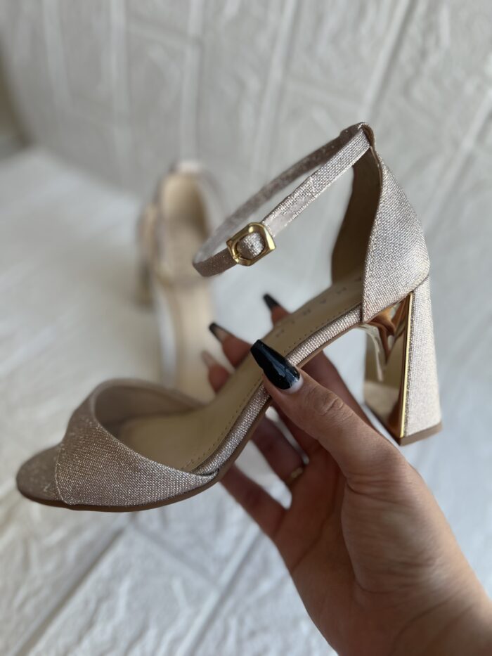 sandalia ouro light brilhos ramarim 25 22203 sandalia ouro light brilhos ramarim 25 22203