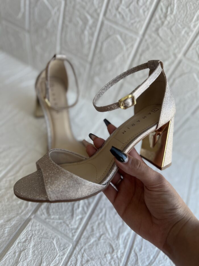 sandalia ouro light brilhos ramarim 25 22203 sandalia ouro light brilhos ramarim 25 22203