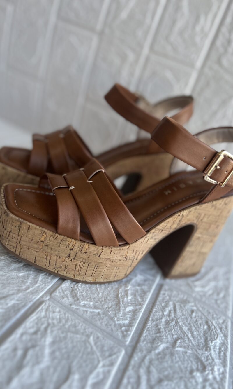 sandalia linha p detalhe doce de leite ramarim 25 35204