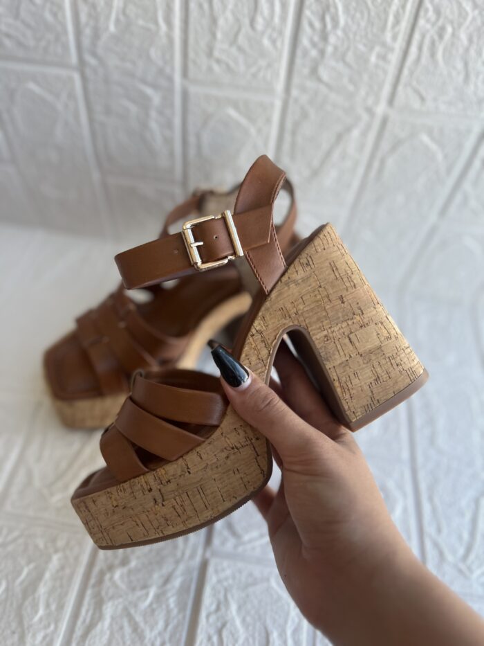 sandalia linha p detalhe doce de leite ramarim 25 35204 sandalia linha p detalhe doce de leite ramarim 25 35204