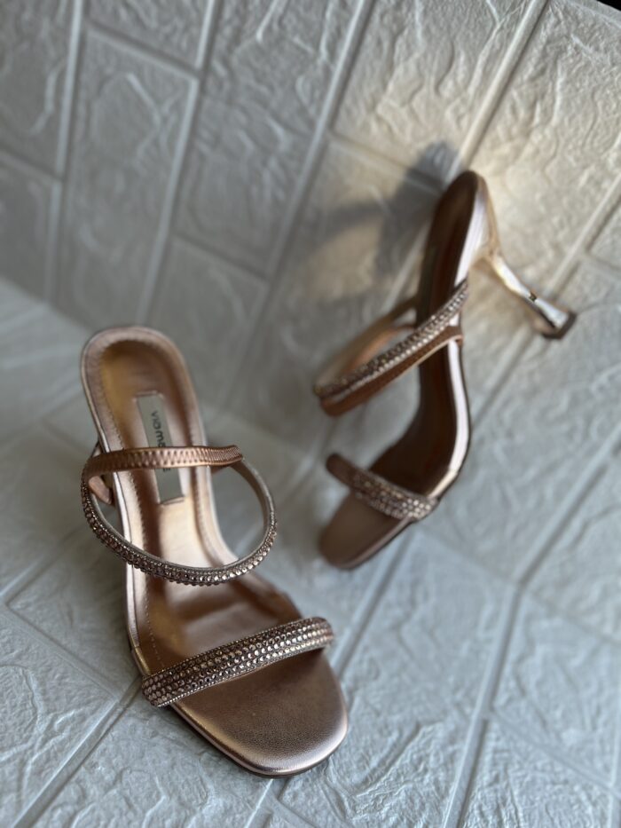 sandÁlia tamanco rouge metalizado via marte 149 023 02 sandÁlia tamanco rouge metalizado via marte 149 023 02