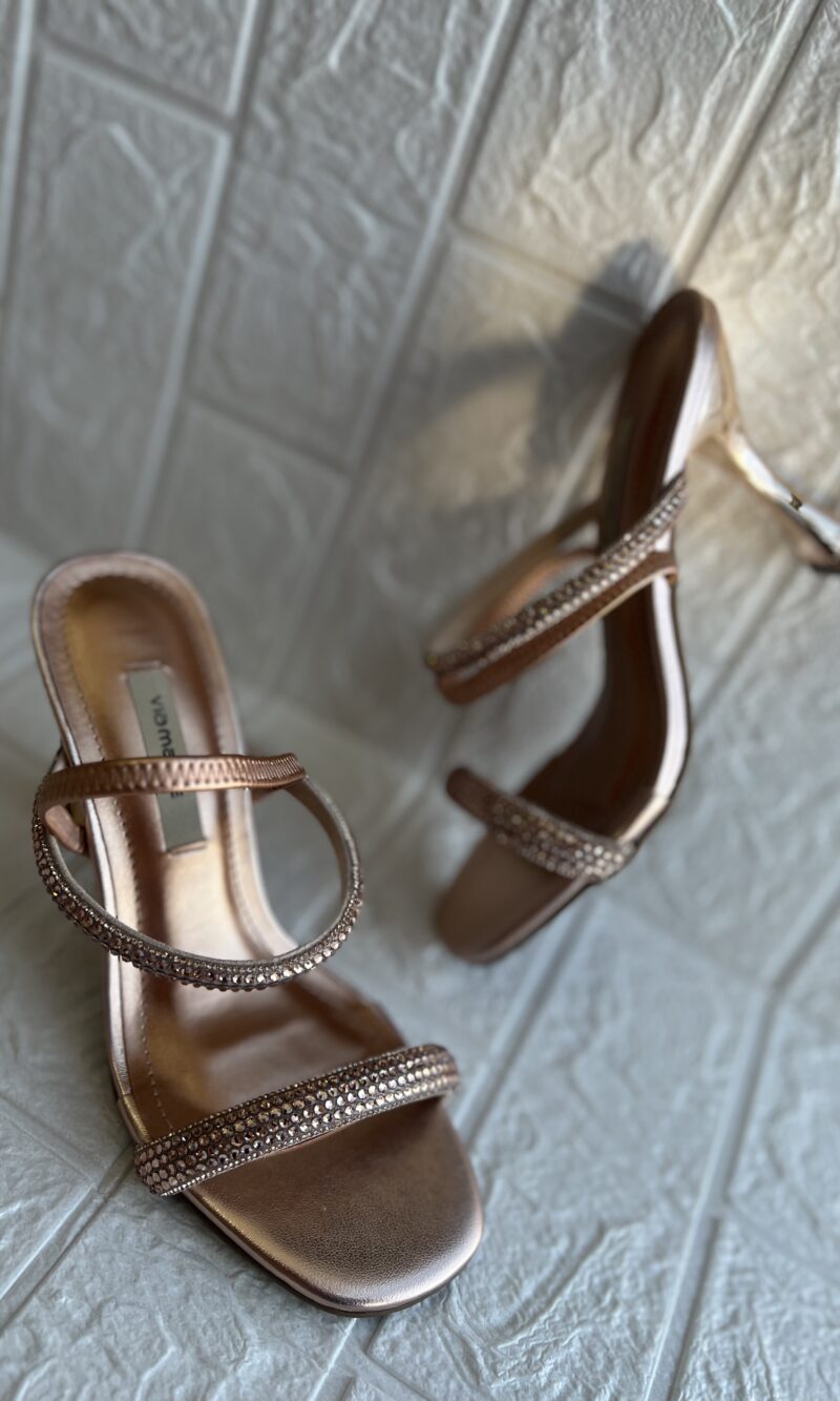 sandÁlia tamanco rouge metalizado via marte 149 023 02 sandÁlia tamanco rouge metalizado via marte 149 023 02