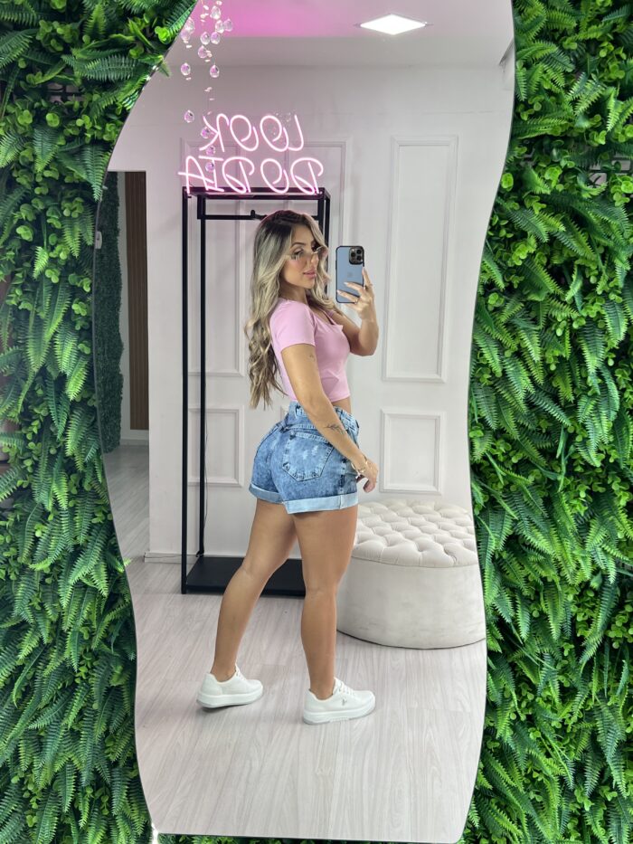 short jeans rasgado na barra 23 graus short jeans rasgado na barra 23 graus