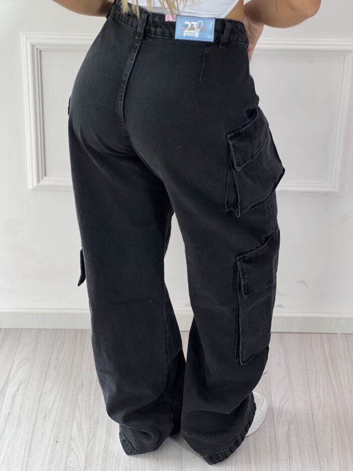 calca jeans wide leg cargo viky 23 graus calca jeans wide leg cargo viky 23 graus