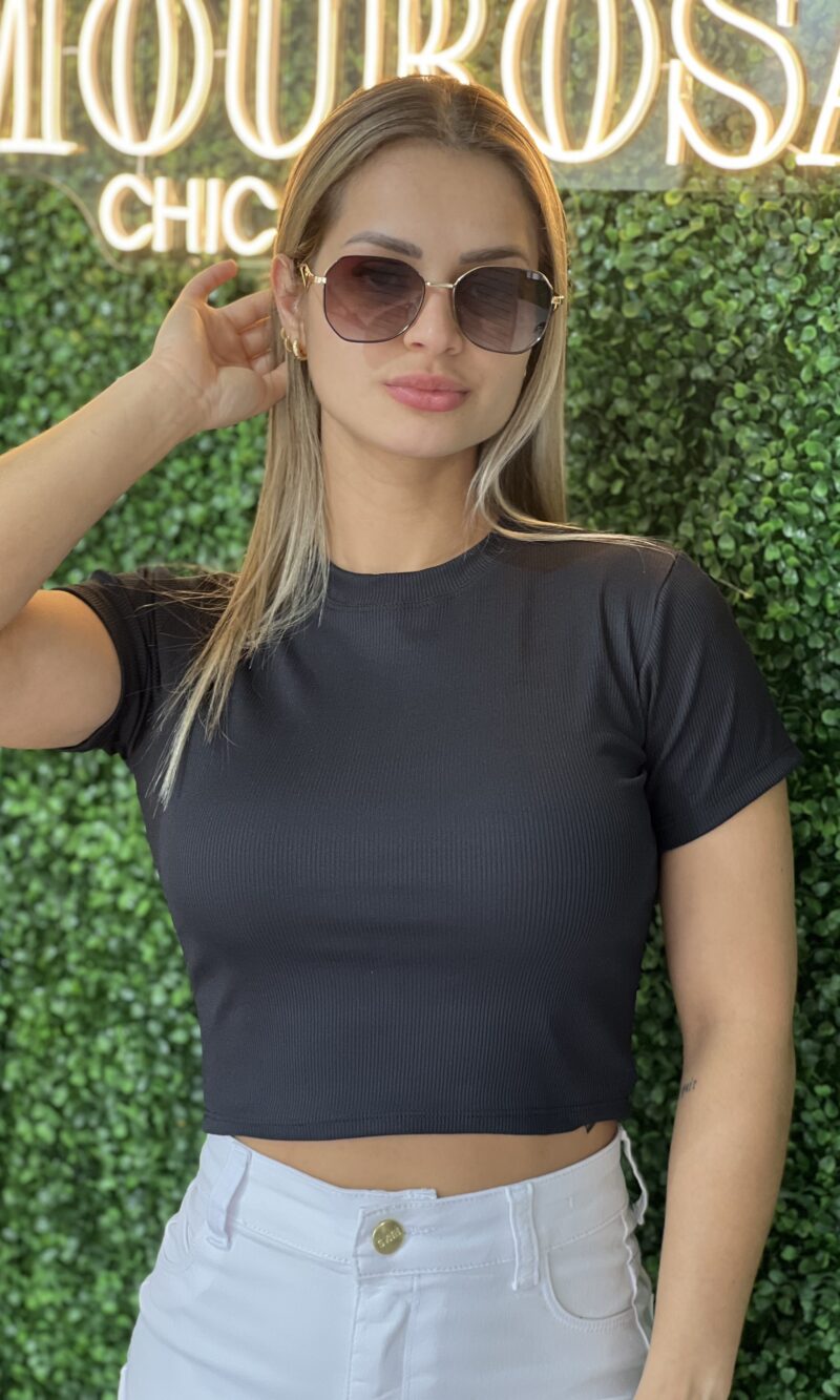 cropped maria eduarda preto