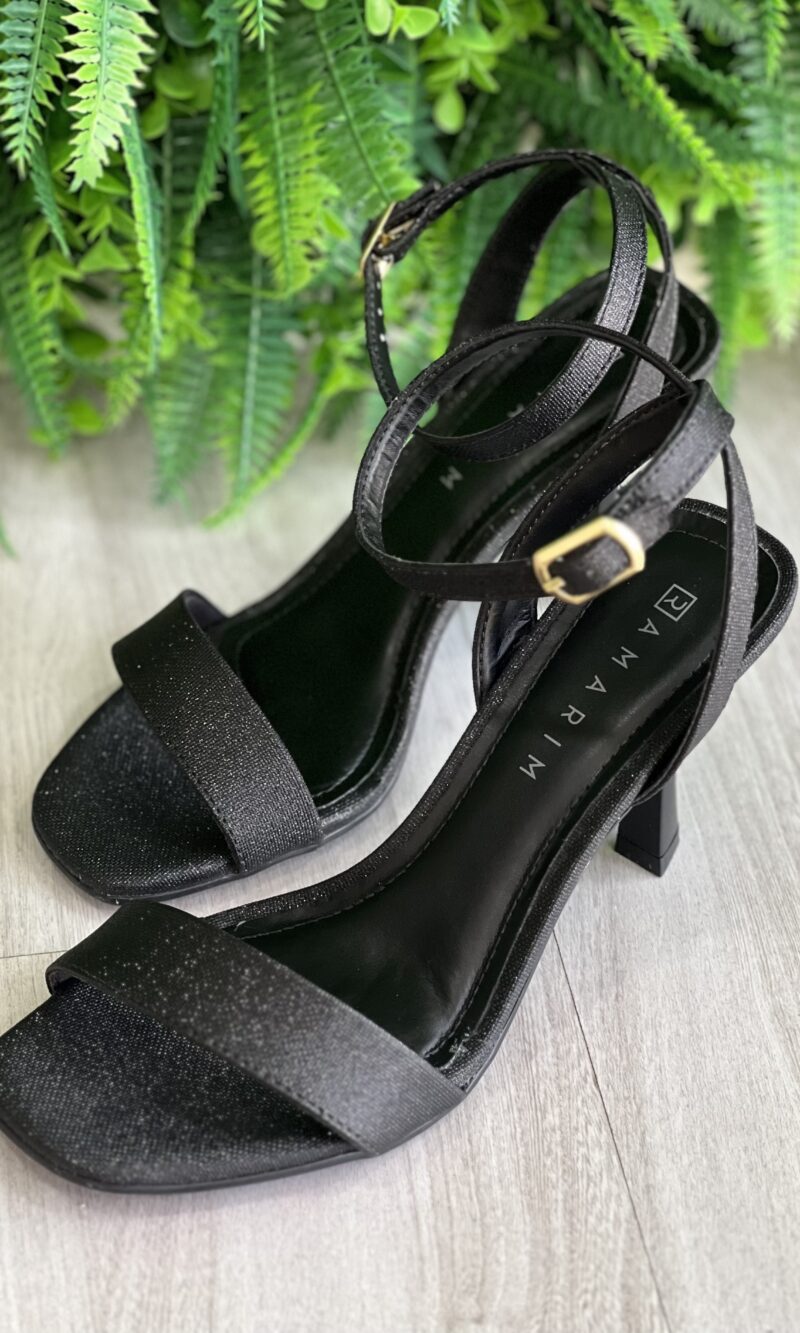 sandalia salto fino preto ramarim 2526201