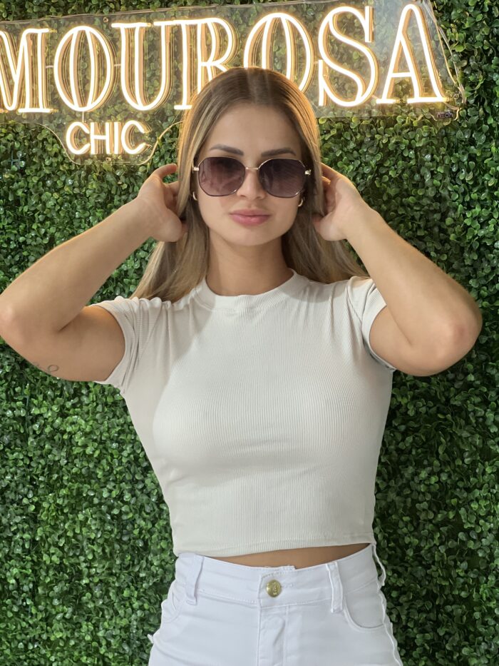 cropped maria eduarda marfim cropped maria eduarda marfim