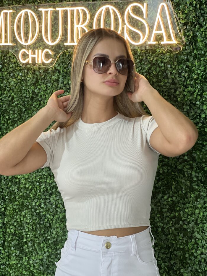 cropped maria eduarda marfim cropped maria eduarda marfim