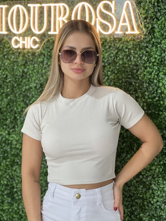 cropped maria eduarda marfim cropped maria eduarda marfim