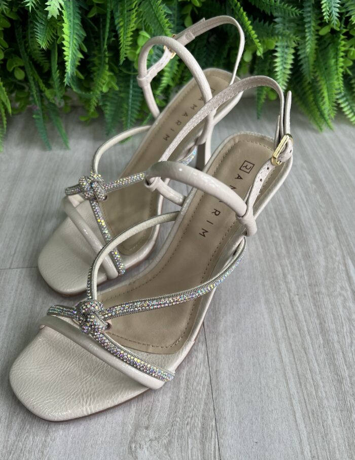 sandÁlia verniz creme ramarim 2526202