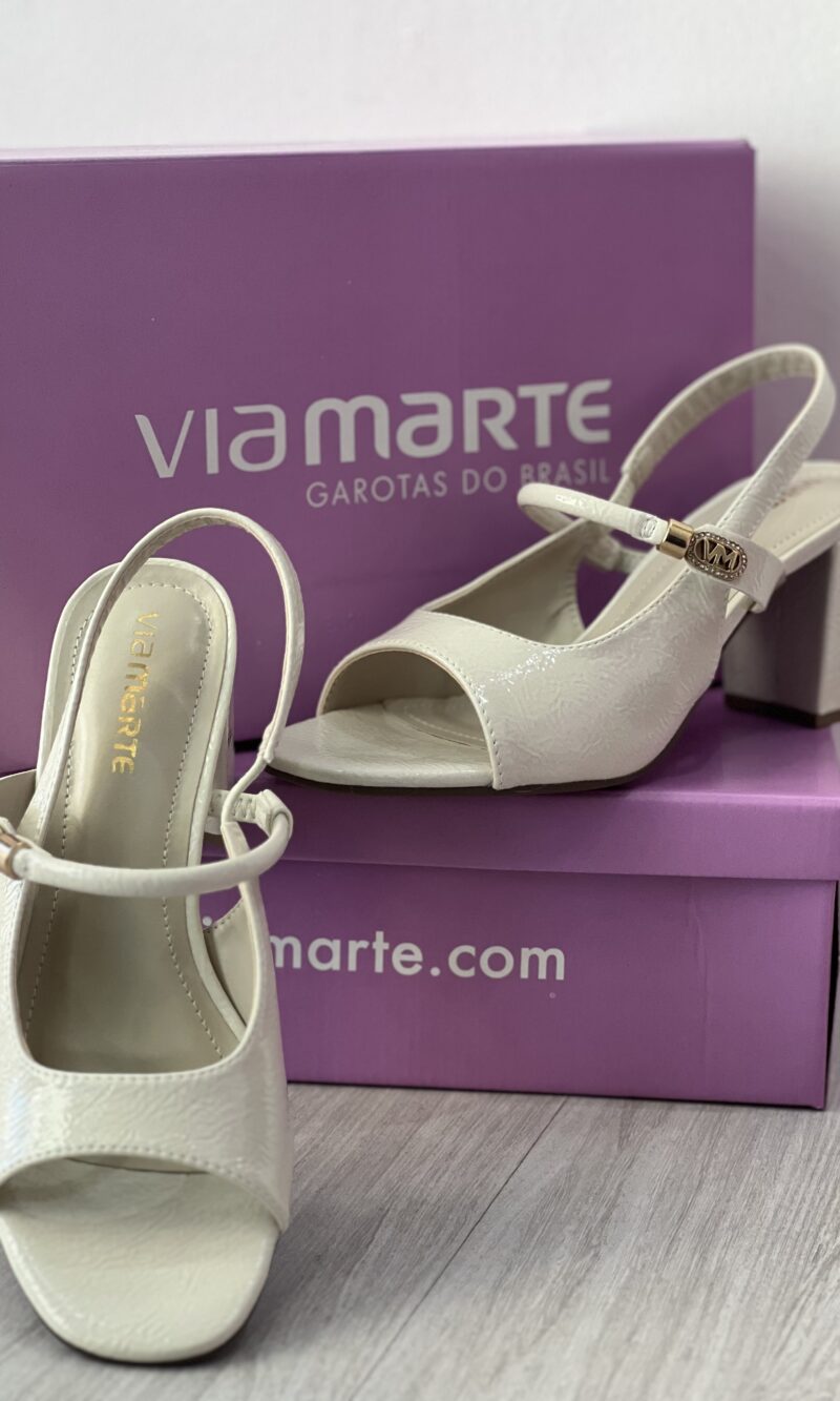 sandalia verniz croco off white via marte 265 005 02