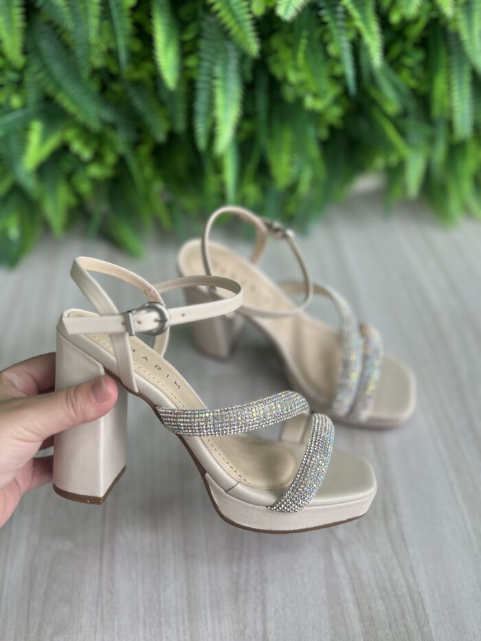 sandalia glam brilhos bege claro ramarim 25 57202 sandalia glam brilhos bege claro ramarim 25 57202