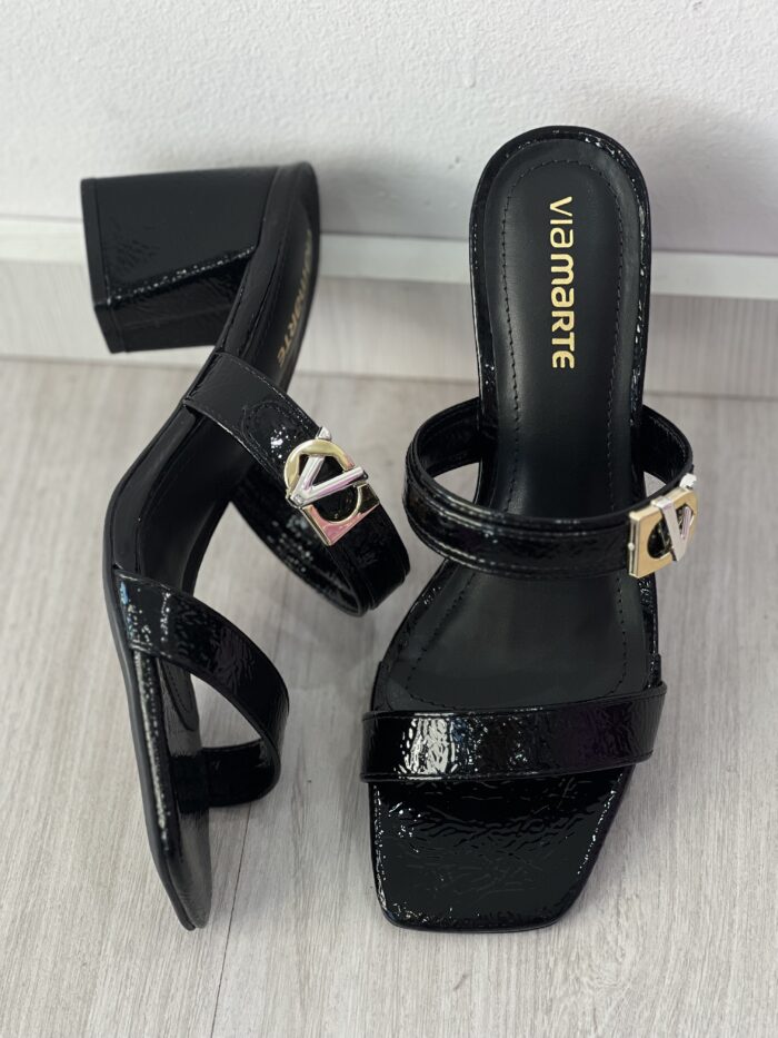 tamanco verniz glossy via marte 264 001 01 tamanco verniz glossy via marte 264 001 01