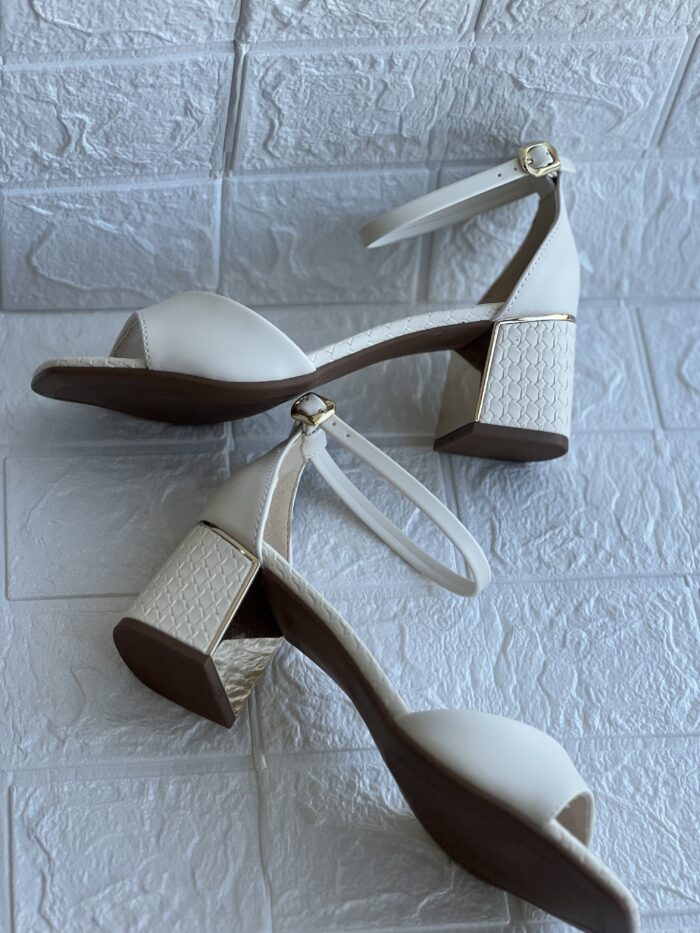 sandalia diamond creme ramarim 25 39202 sandalia diamond creme ramarim 25 39202