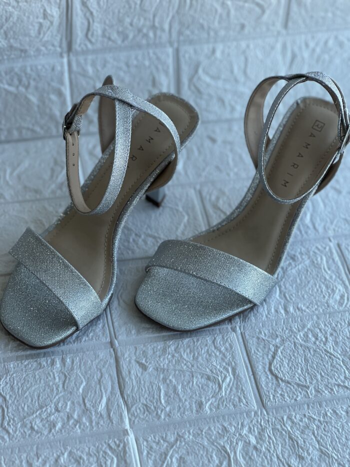 sandalia salto fino prata ramarim 2526201 sandalia salto fino prata ramarim 2526201