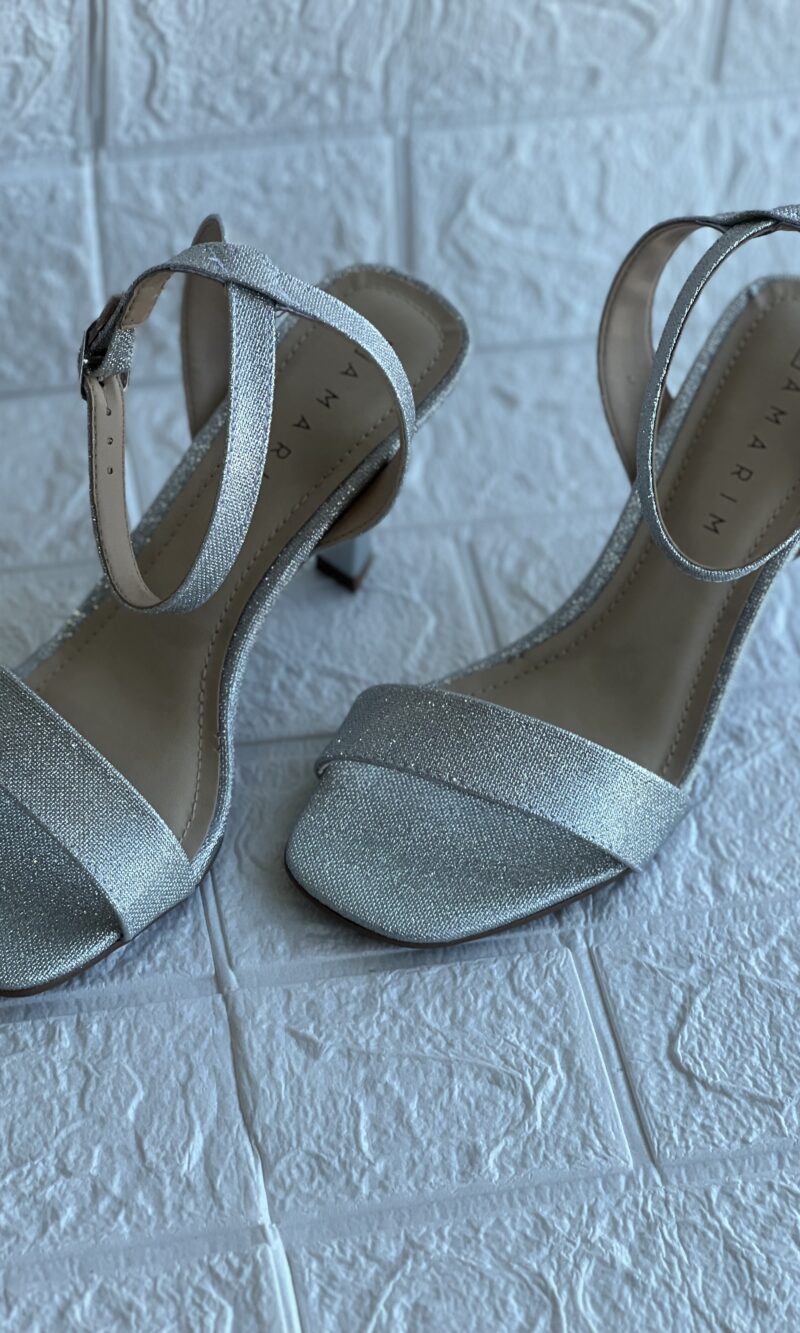 sandalia salto fino prata ramarim 2526201 sandalia salto fino prata ramarim 2526201