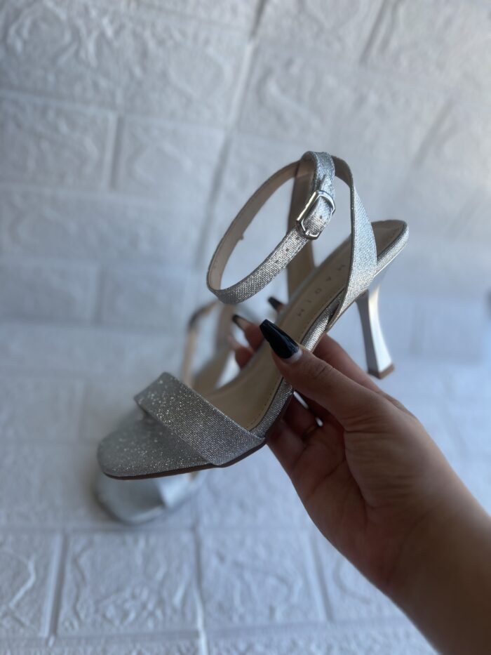 sandalia salto fino prata ramarim 2526201