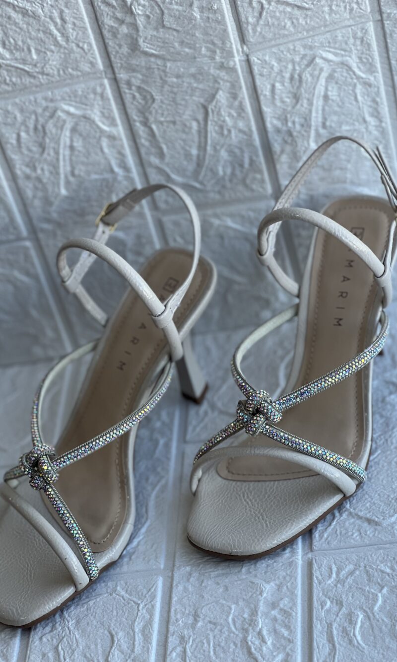 sandalia verniz creme ramarim 2526202