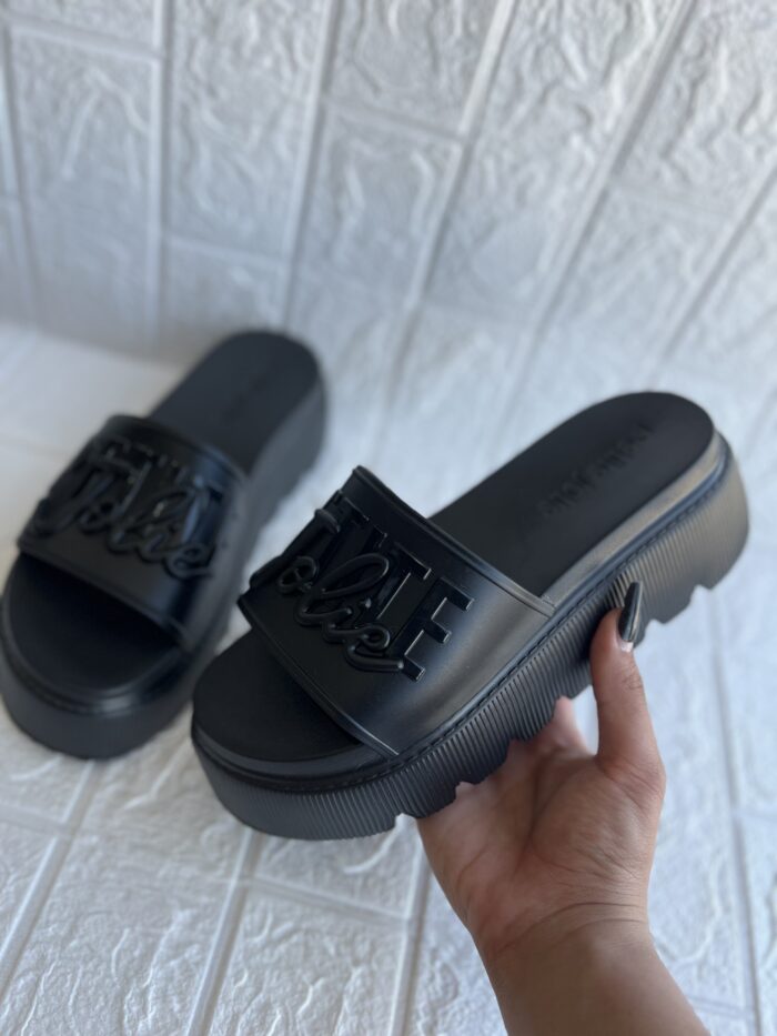 tamanco tratorado preto petite jolie pj7494 tamanco tratorado preto petite jolie pj7494