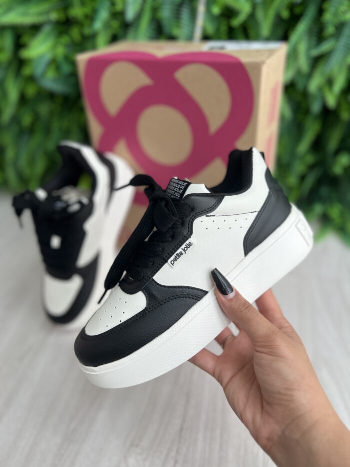 tÊnis preto branco petite jolie pj7537 tÊnis preto branco petite jolie pj7537