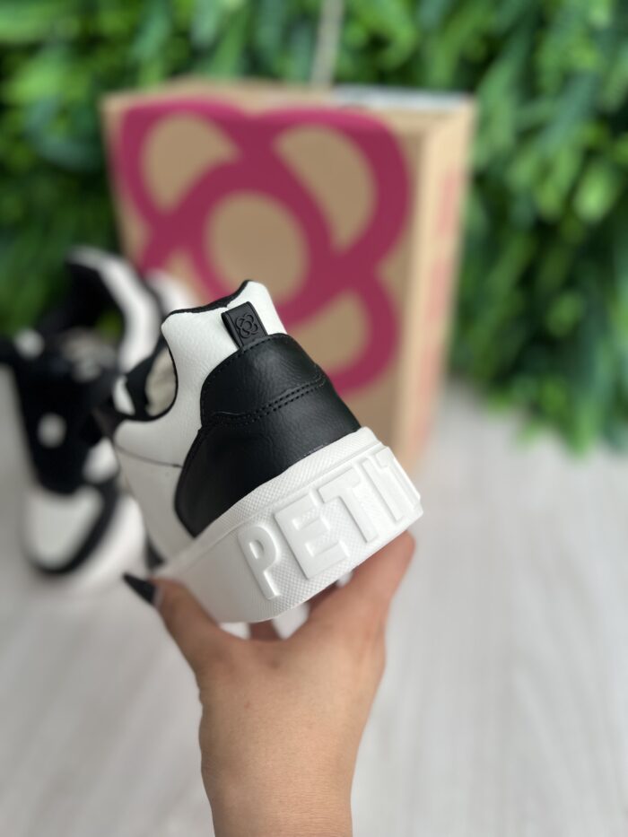 tÊnis preto branco petite jolie pj7537 tÊnis preto branco petite jolie pj7537