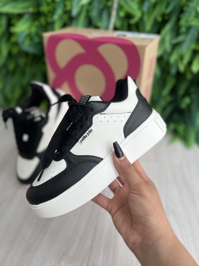 tÊnis preto branco petite jolie pj7537 tÊnis preto branco petite jolie pj7537