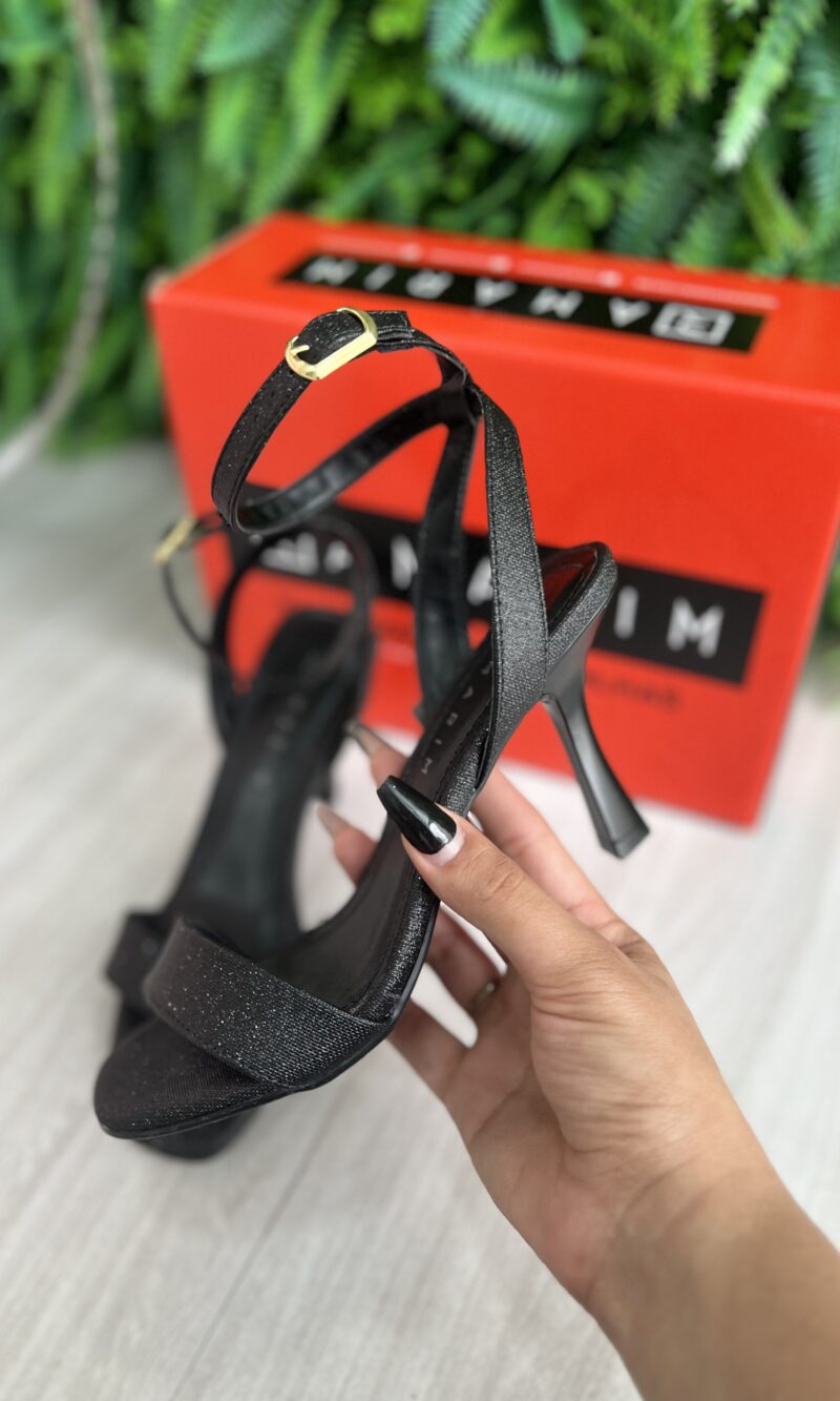 sandalia salto fino preto ramarim 2526201