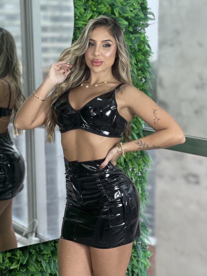 top vinil avril preto top vinil avril preto