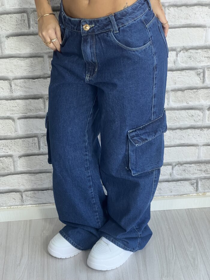 calca jeans wide leg cargo amanda 23 graus calca jeans wide leg cargo amanda 23 graus