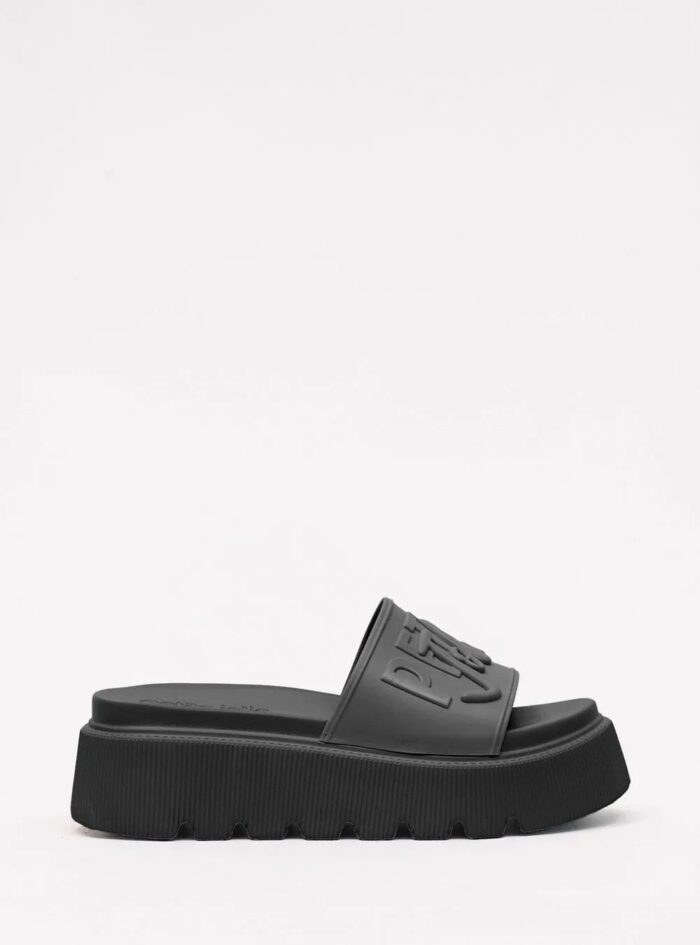 tamanco tratorado preto petite jolie pj7494 tamanco tratorado preto petite jolie pj7494