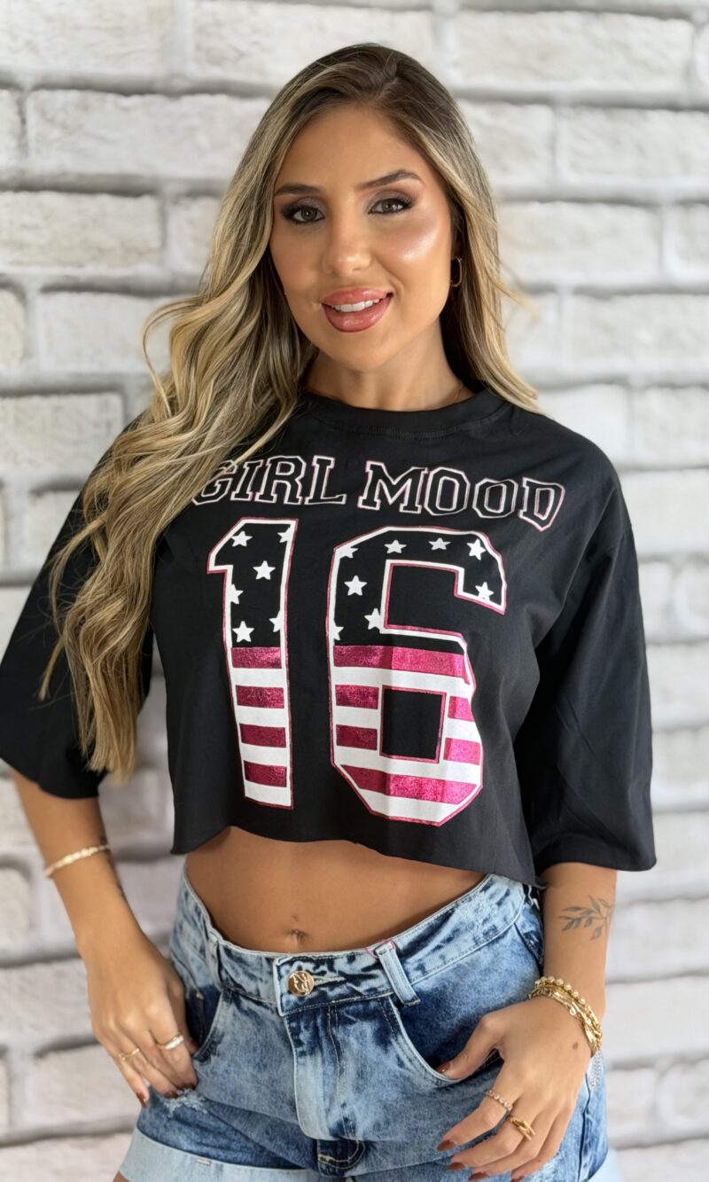 cropped t shirt girl mood preto