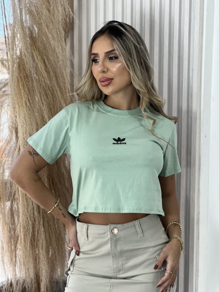 cropped t shirt ad verde cropped t shirt ad verde