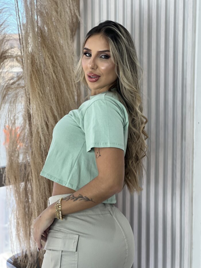 cropped t shirt ad verde cropped t shirt ad verde