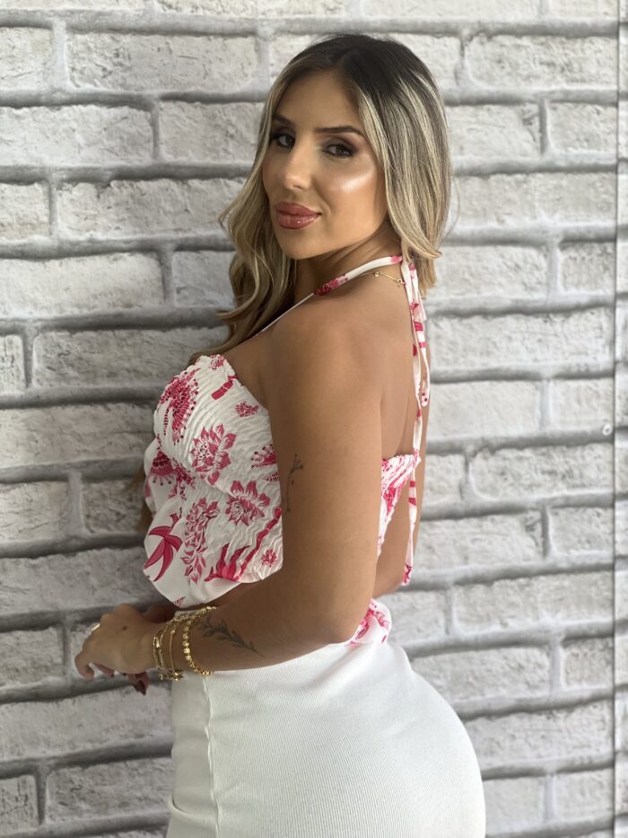 cropped carol estampado rosa floral cropped carol estampado rosa floral